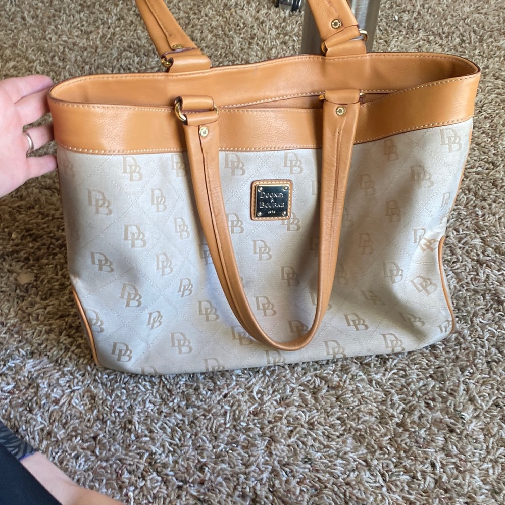 Large Dooney & Bourne Tote Bag with wallet